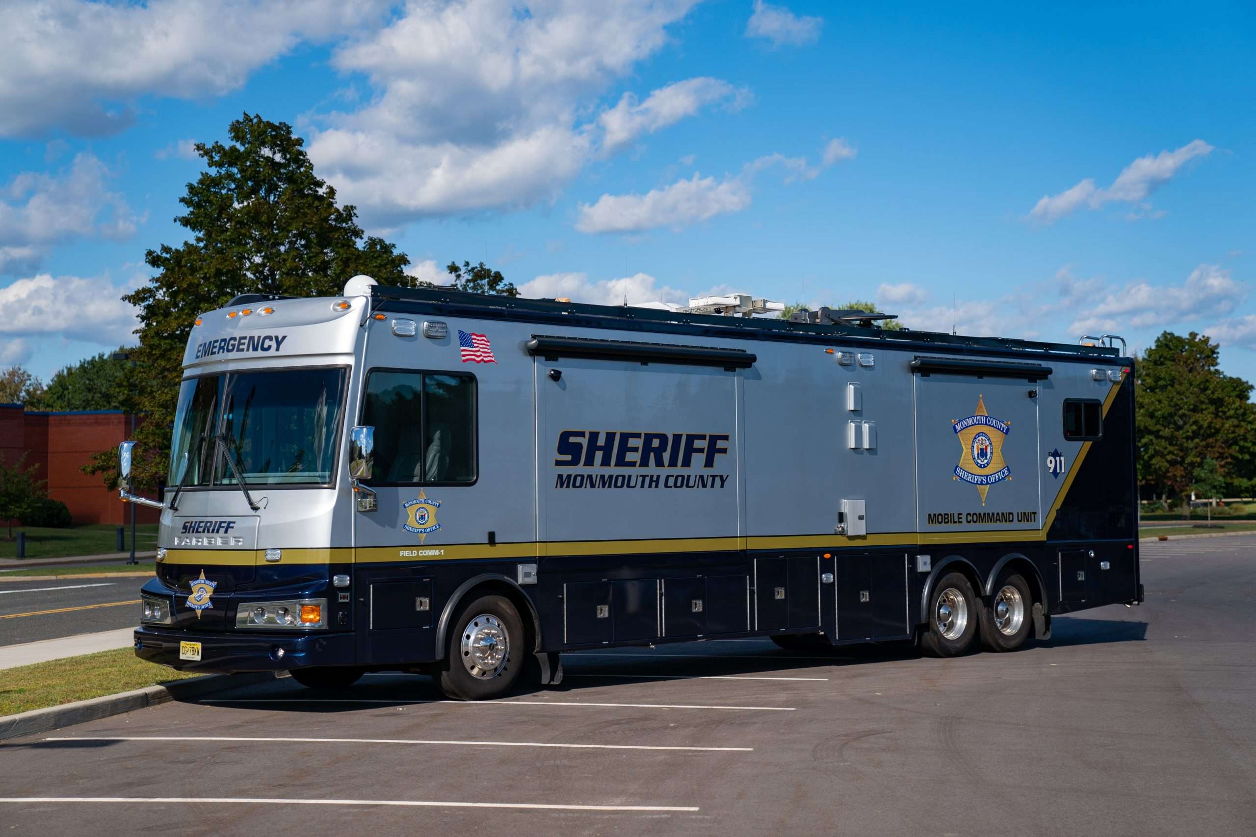 Field Comm Unit 1
